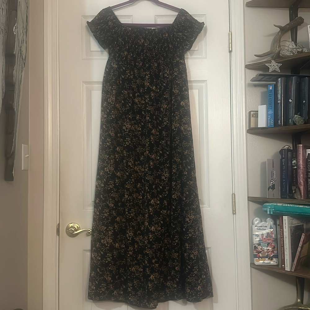 Off the shoulder floral maxi dress